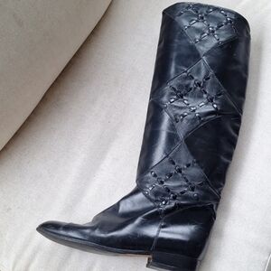 CHARLES DAVID Black Leather Equestian High Boots